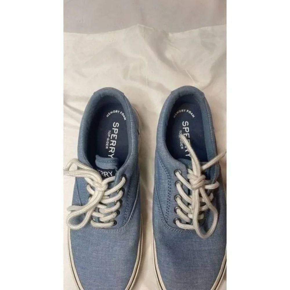 Sperry Chambray Top Slider Sneakers. 7.5
